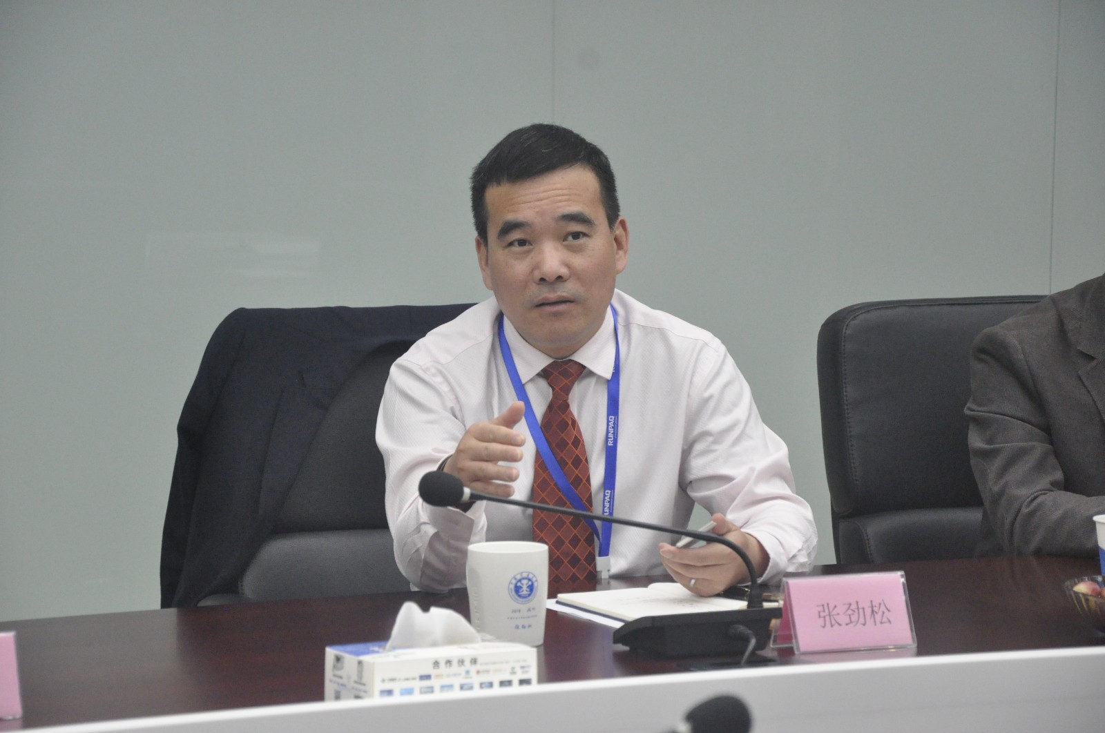 15555572801356279E7F.jpg 5.JPG