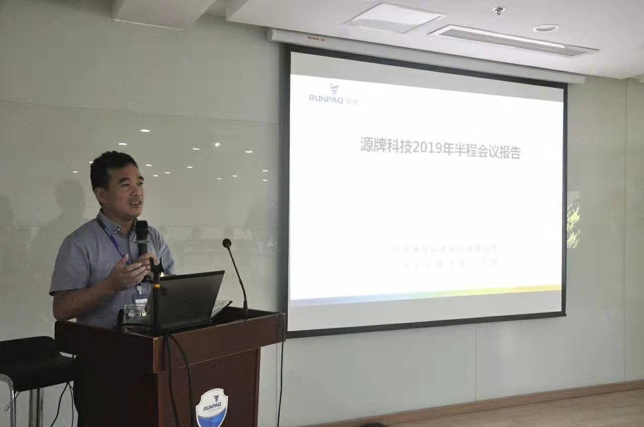 156860500069427495B0.jpg 1ed982fe9d6a26d1afac07d7af0ff73.jpg