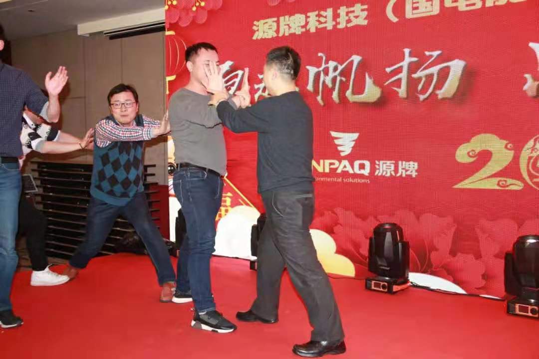 158071179453152824E7.jpg 08df8ff2dca58ec34ce17e88c52aee9.jpg