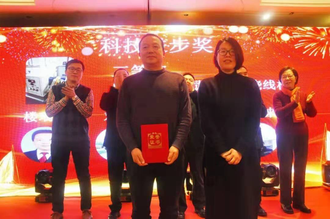 158078932312476224B1.jpg 633dee2decfff0c90cd9d5b9e75c2ab.jpg