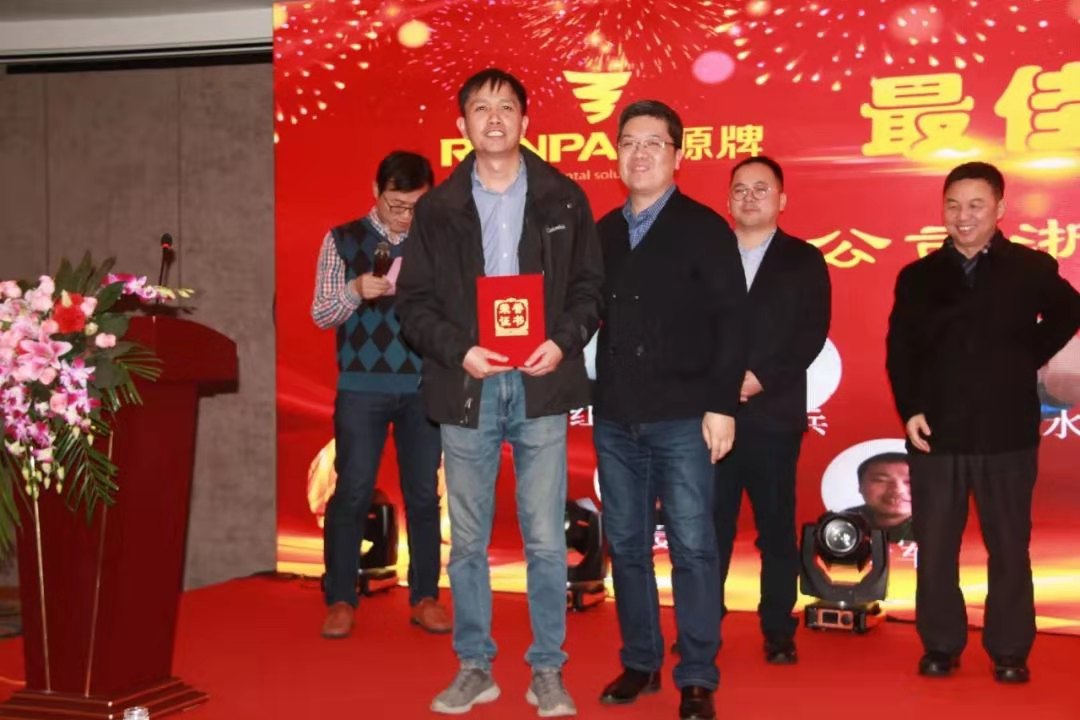 1580789921380357427E.jpg 1d00092f5e16ef0513cbc65f884feb0.jpg