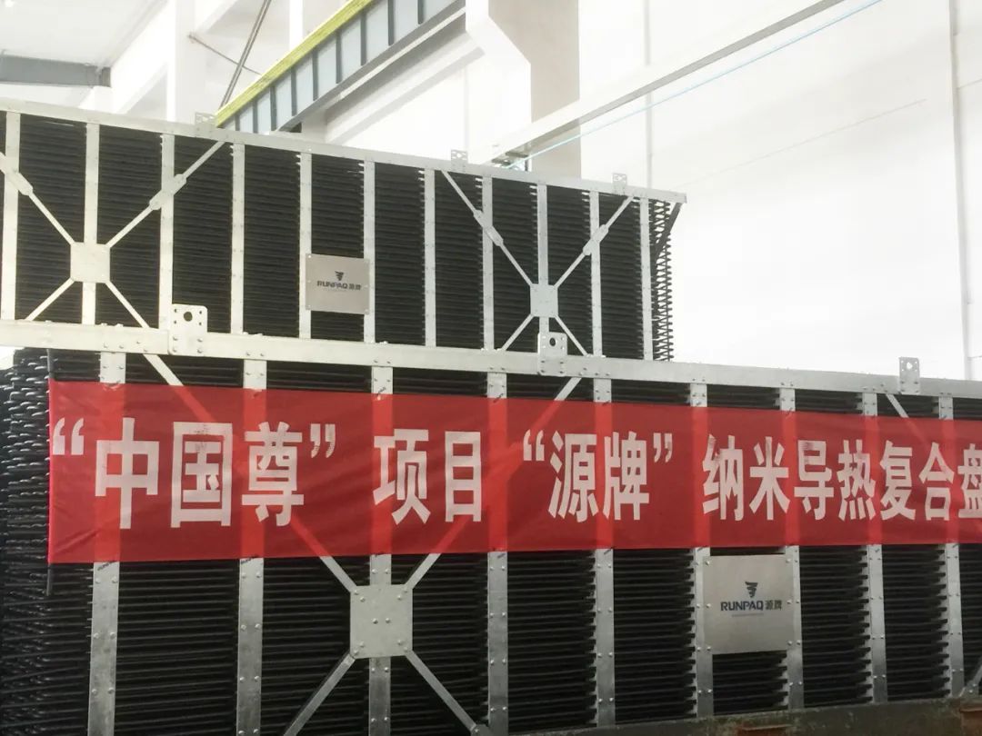 1690182661104149382F.jpg 1690182661104149382F.jpg