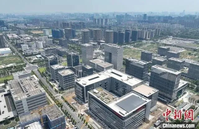 1724291137387243pB5B.jpg 10.jpg