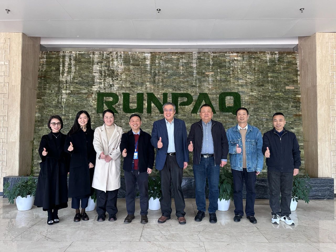 1742798412304751F32E.jpg 10001.jpg