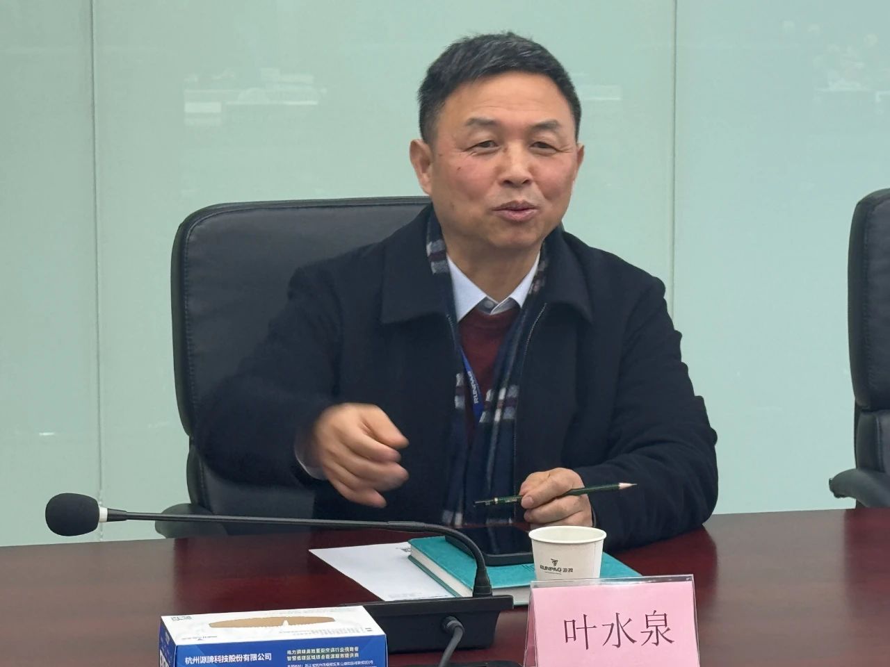 1742798453661742921F.jpg 10002.jpg