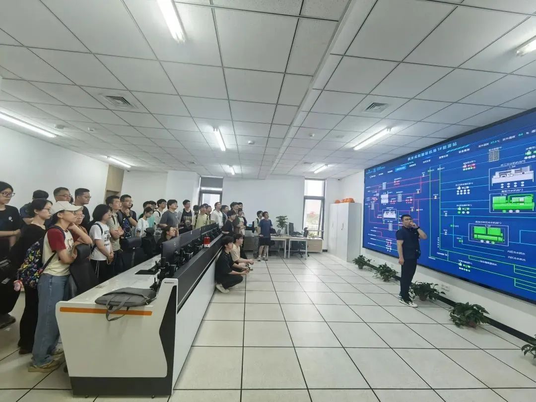 175247260271777042D9.jpg 10003.jpg